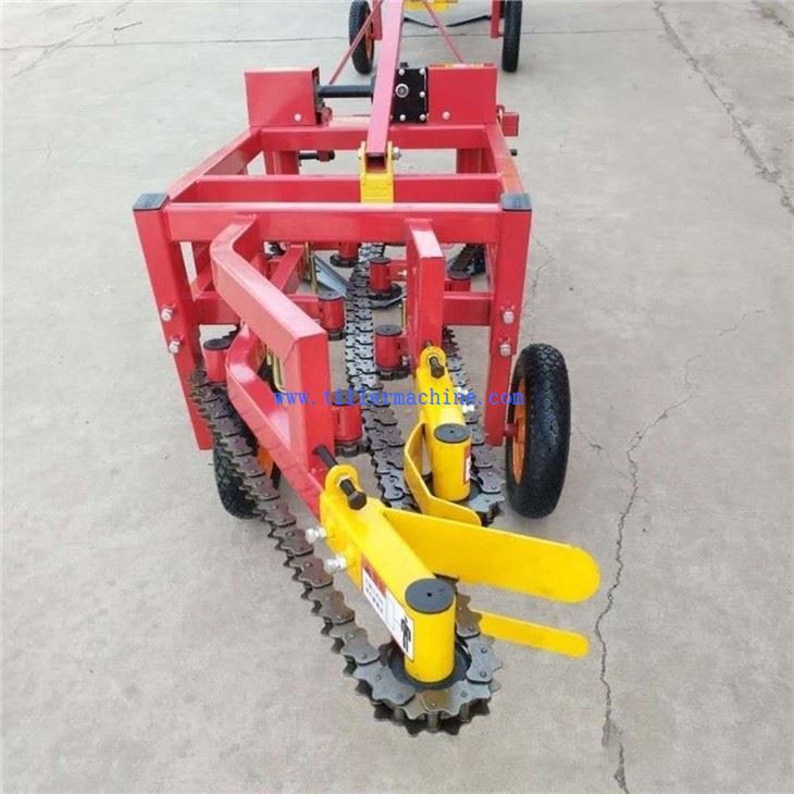Peanut Harvester